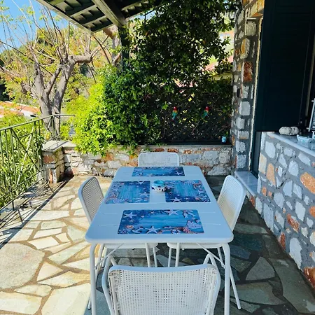 Polyxeni - Neo Klima Città di Skopelos